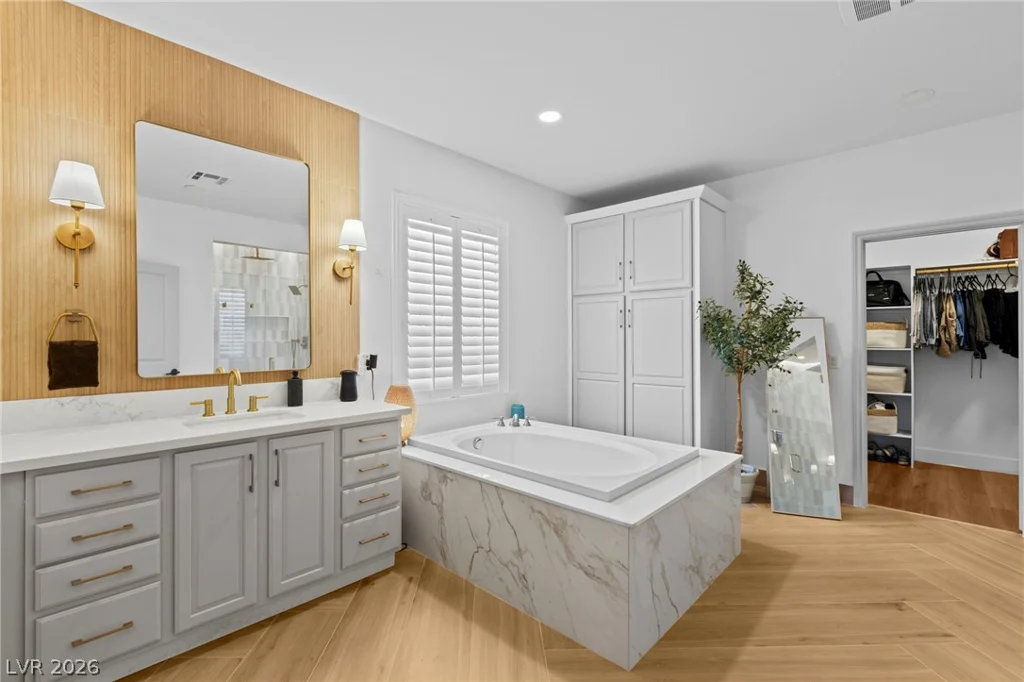 3748 White Lion, North Las Vegas, NV 89084