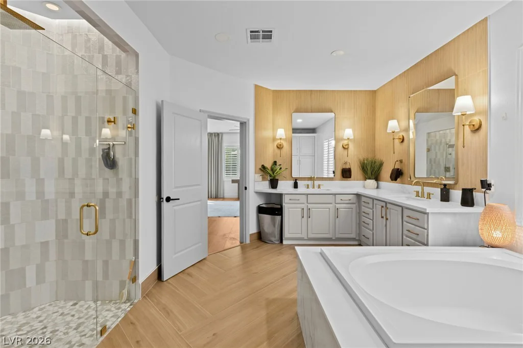 3748 White Lion, North Las Vegas, NV 89084