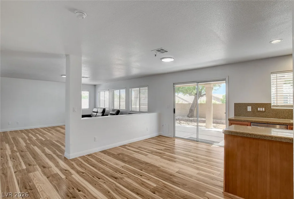 160 Kennet, Las Vegas, NV 89144