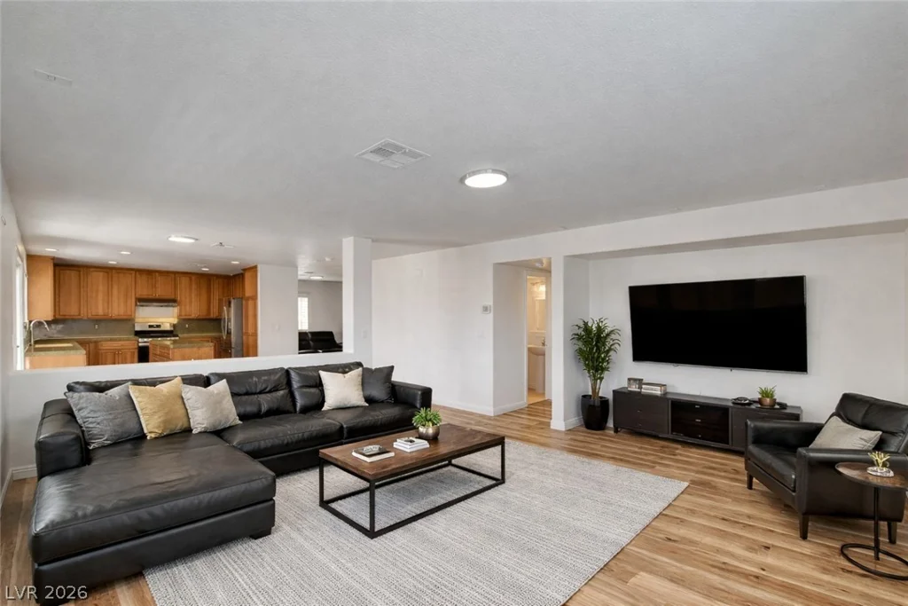 160 Kennet, Las Vegas, NV 89144