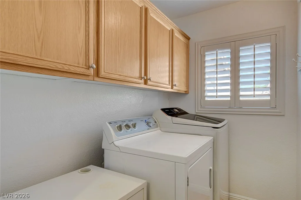 160 Kennet, Las Vegas, NV 89144