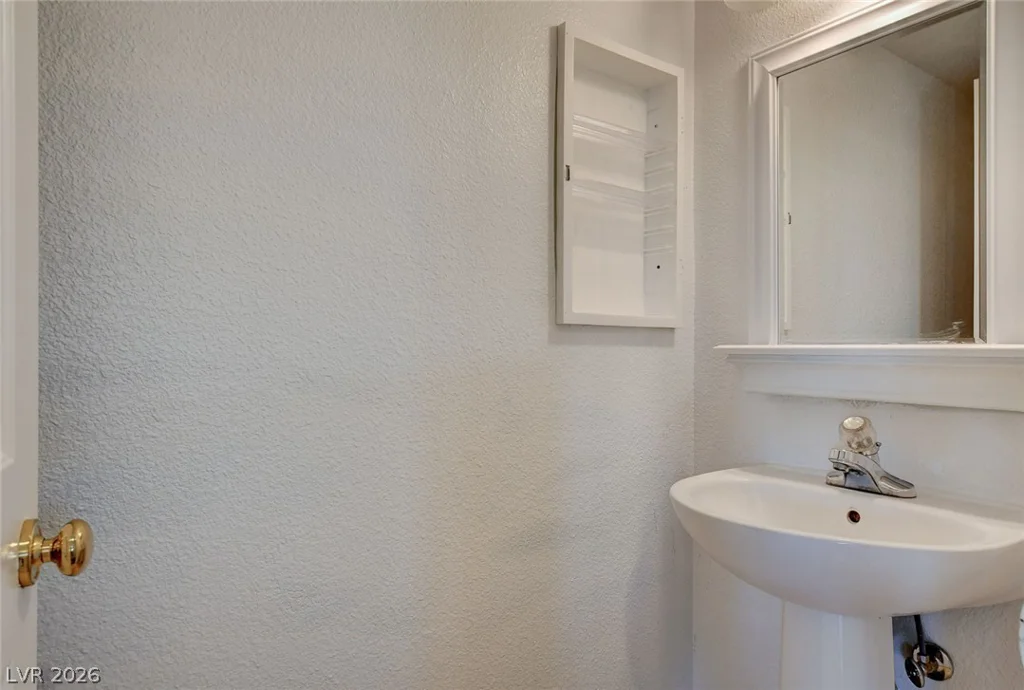 160 Kennet, Las Vegas, NV 89144