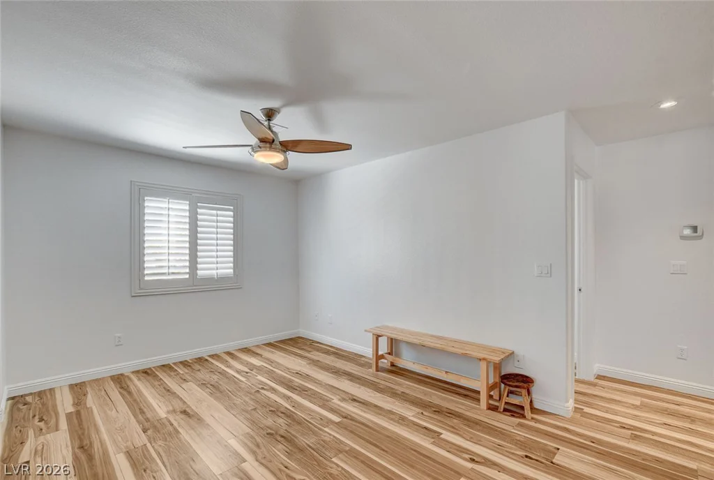 160 Kennet, Las Vegas, NV 89144