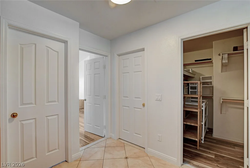 160 Kennet, Las Vegas, NV 89144