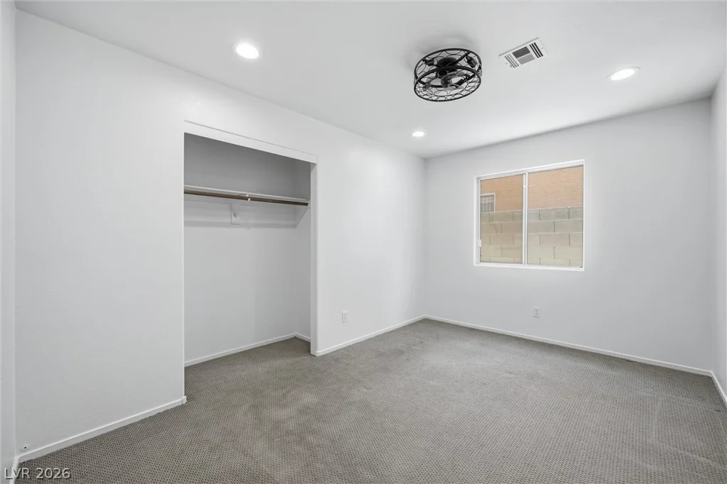 1221 Rainbow Meadows, Las Vegas, NV 89128