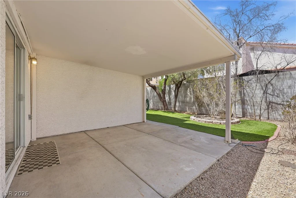 1221 Rainbow Meadows, Las Vegas, NV 89128