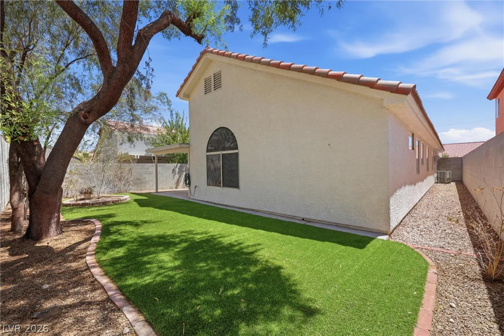 1221 Rainbow Meadows, Las Vegas, NV 89128
