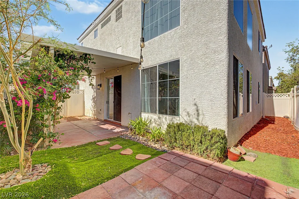 6271 Carson Hills, Las Vegas, NV 89139