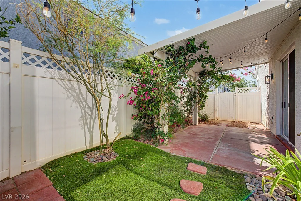 6271 Carson Hills, Las Vegas, NV 89139