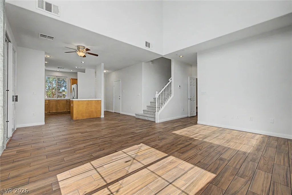 6271 Carson Hills, Las Vegas, NV 89139