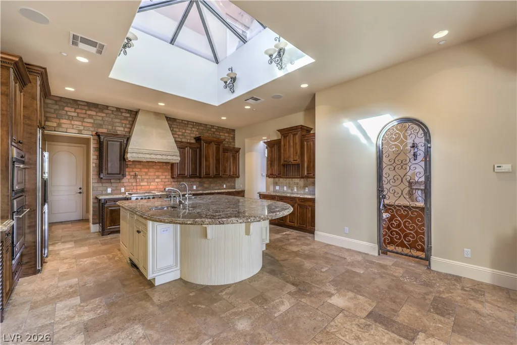 16 Anthem Pointe, Henderson, NV 89052