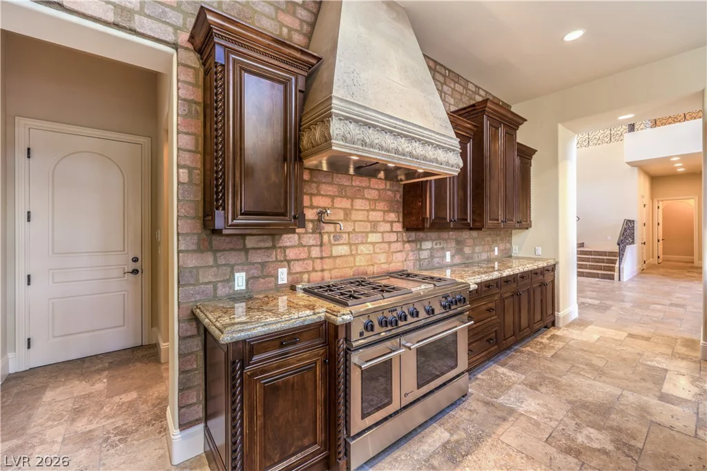 16 Anthem Pointe, Henderson, NV 89052