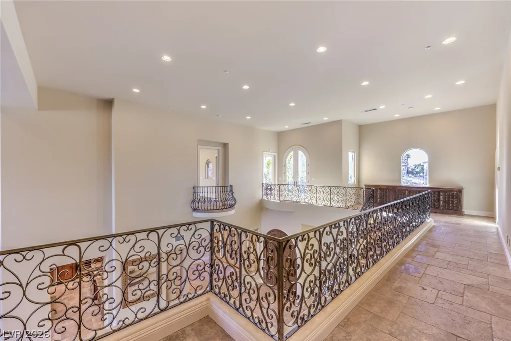 16 Anthem Pointe, Henderson, NV 89052