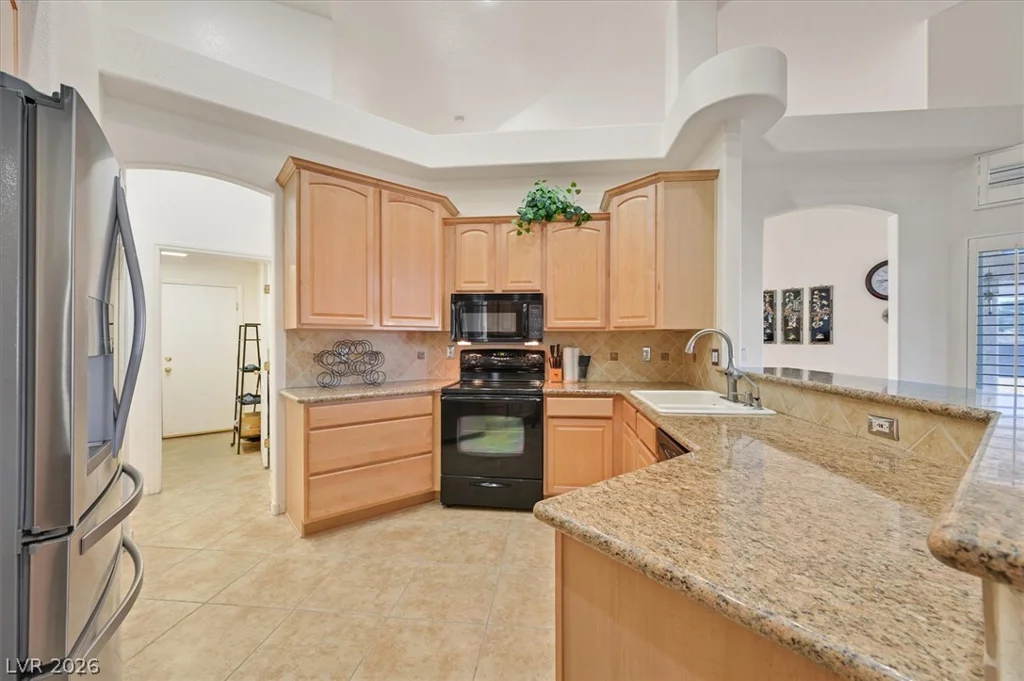 6120 Farm Rd, Las Vegas, NV 89131