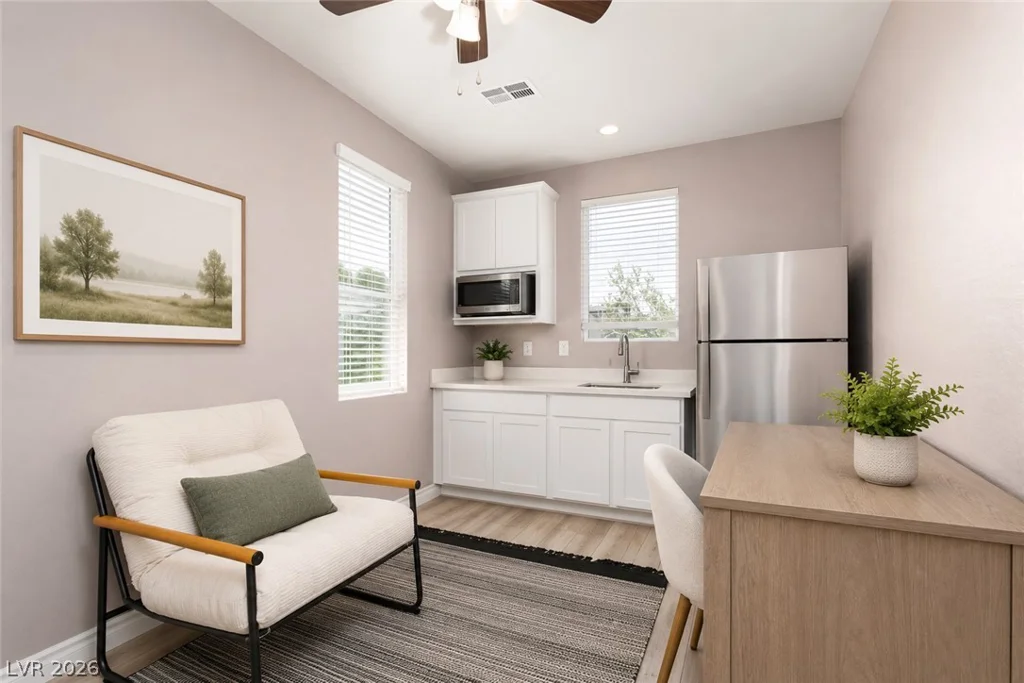 9734 Pacific Pine, Las Vegas, NV 89143