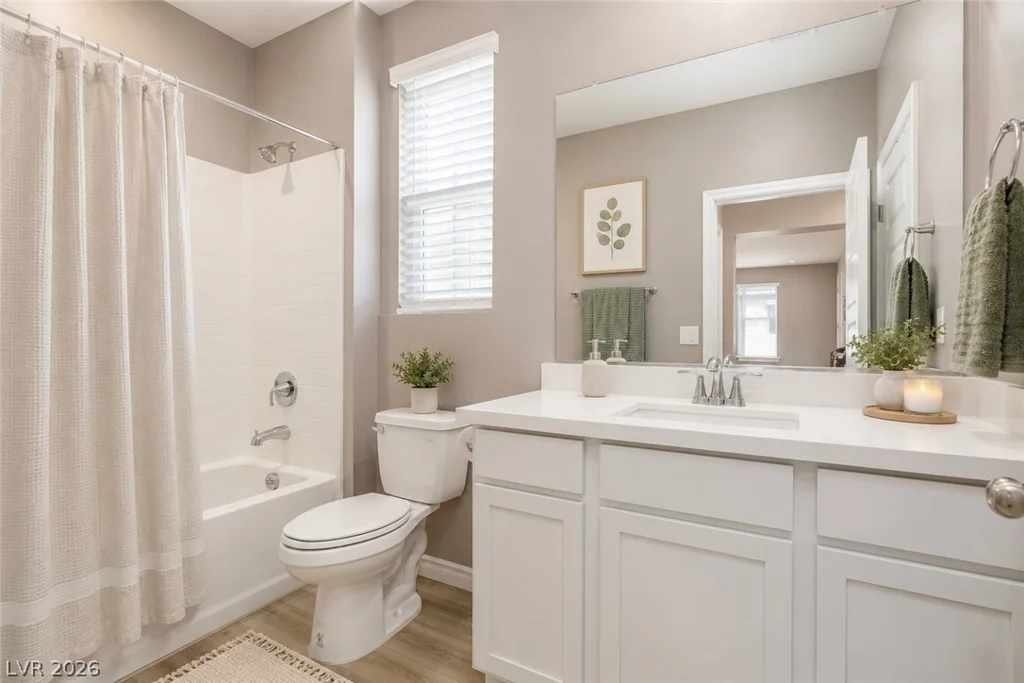 9734 Pacific Pine, Las Vegas, NV 89143