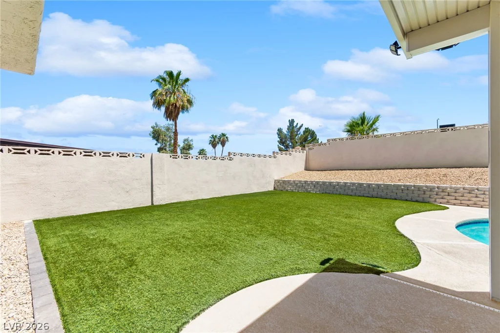 5133 Laurelwood, Las Vegas, NV 89122