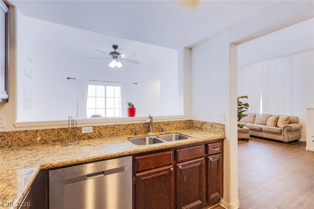 1684 Normandy, Henderson, NV 89014