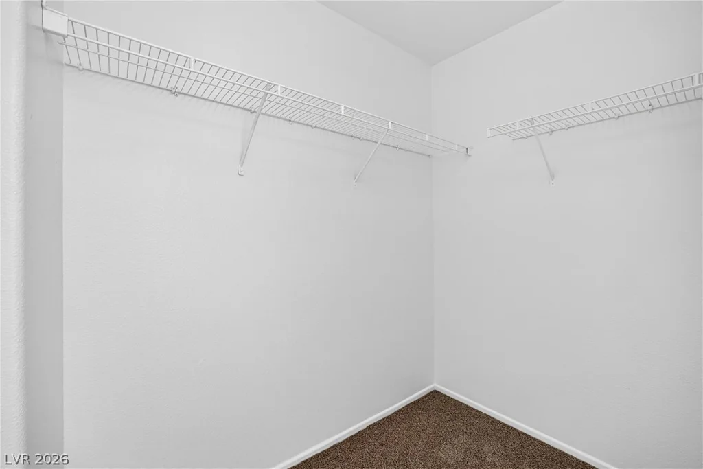 9132 BLUE RAVEN, Las Vegas, NV 89143