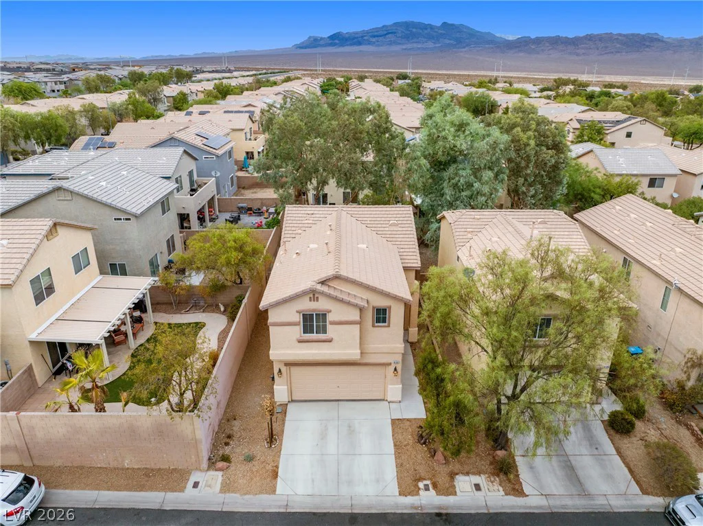 9132 BLUE RAVEN, Las Vegas, NV 89143