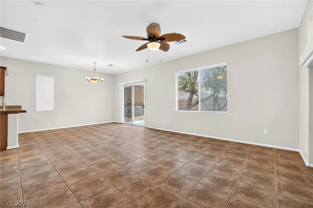 9132 BLUE RAVEN, Las Vegas, NV 89143