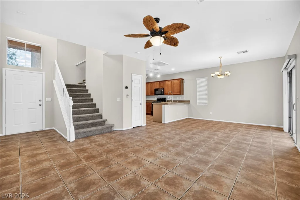 9132 BLUE RAVEN, Las Vegas, NV 89143