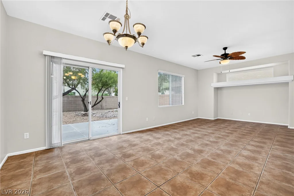 9132 BLUE RAVEN, Las Vegas, NV 89143