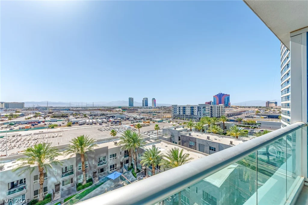 4575 Dean Martin, Las Vegas, NV 89103