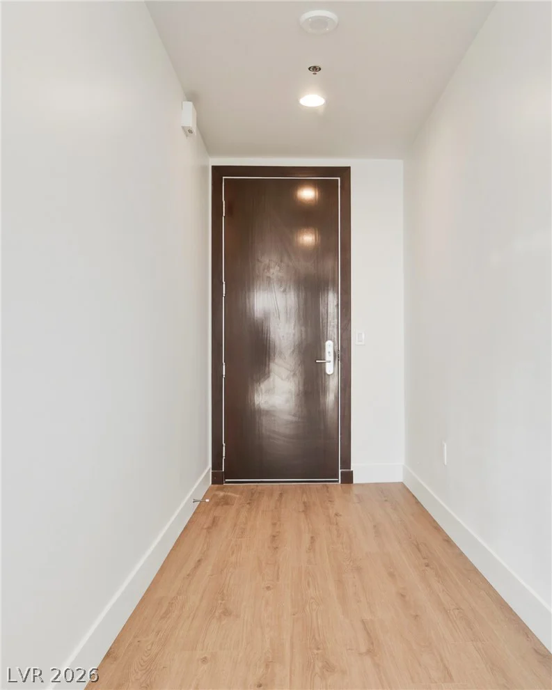 4575 Dean Martin, Las Vegas, NV 89103