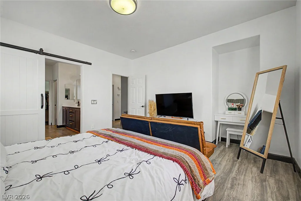 7252 Forest Village, Las Vegas, NV 89113