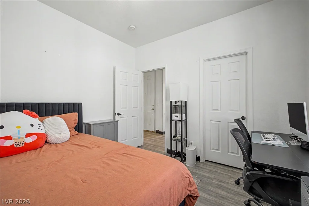 7252 Forest Village, Las Vegas, NV 89113