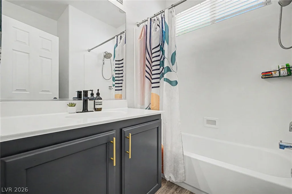 7252 Forest Village, Las Vegas, NV 89113