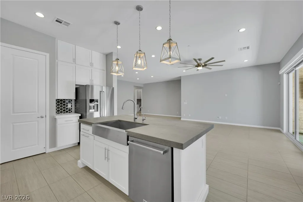 3387 Peak View, Henderson, NV 89044