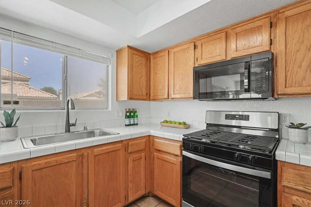 1513 Lucia, Las Vegas, NV 89128