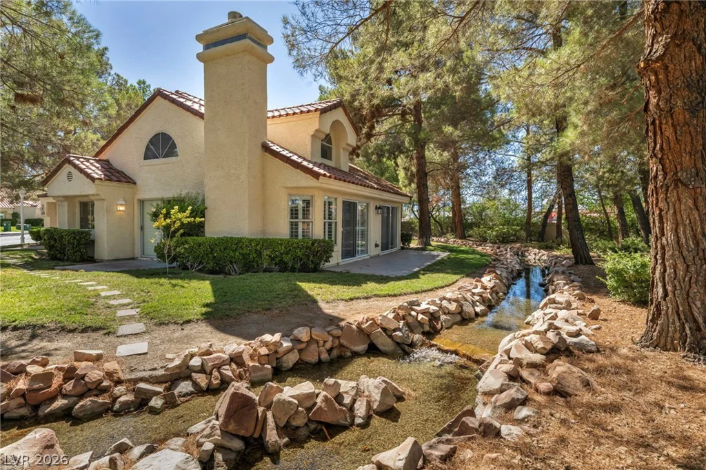 6954 Emerald Springs, Las Vegas, NV 89113