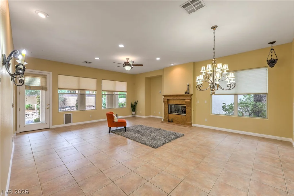 11809 Weybrook Park, Las Vegas, NV 89141