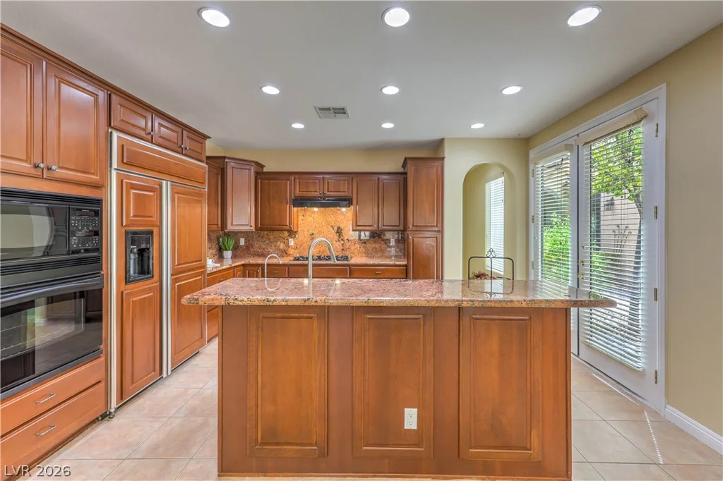 11809 Weybrook Park, Las Vegas, NV 89141