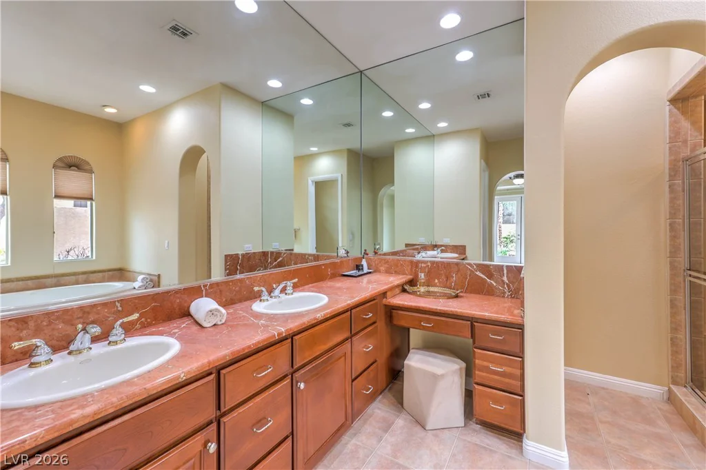 11809 Weybrook Park, Las Vegas, NV 89141