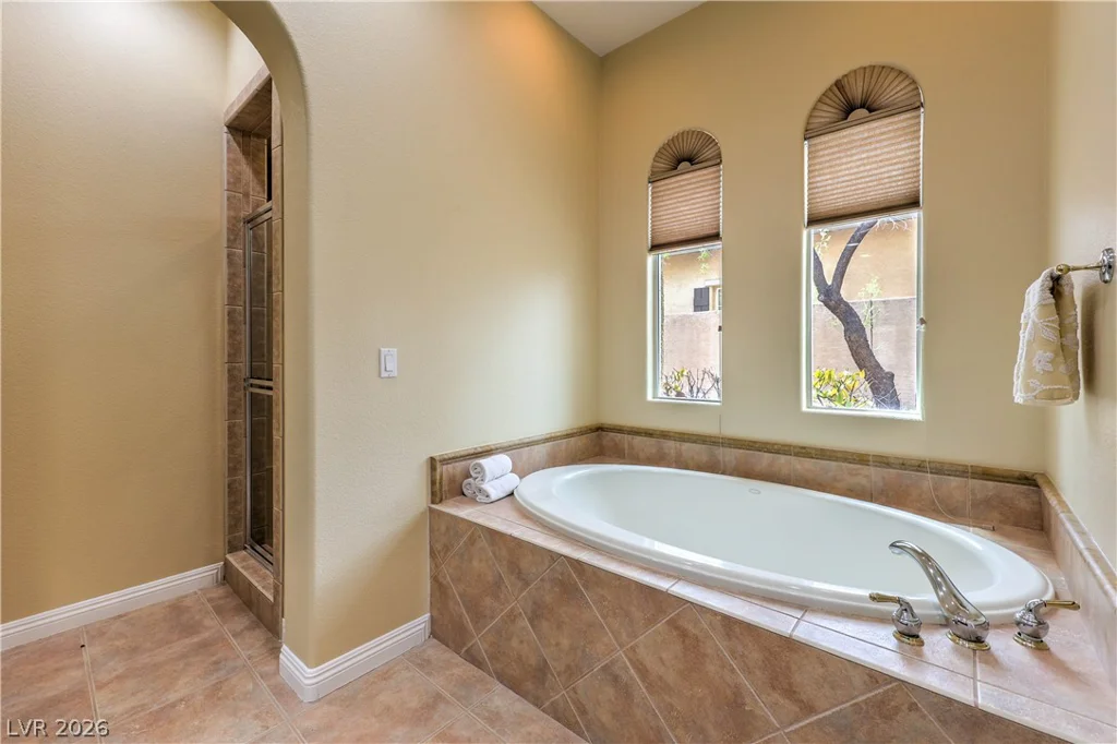 11809 Weybrook Park, Las Vegas, NV 89141