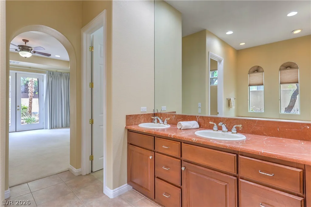 11809 Weybrook Park, Las Vegas, NV 89141