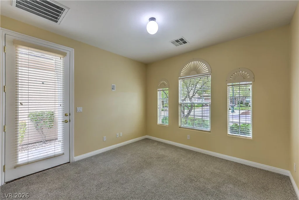 11809 Weybrook Park, Las Vegas, NV 89141