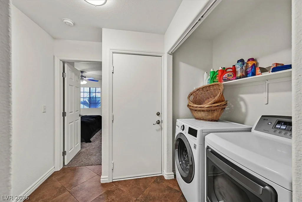 4940 Jimmy Buffet, North Las Vegas, NV 89031