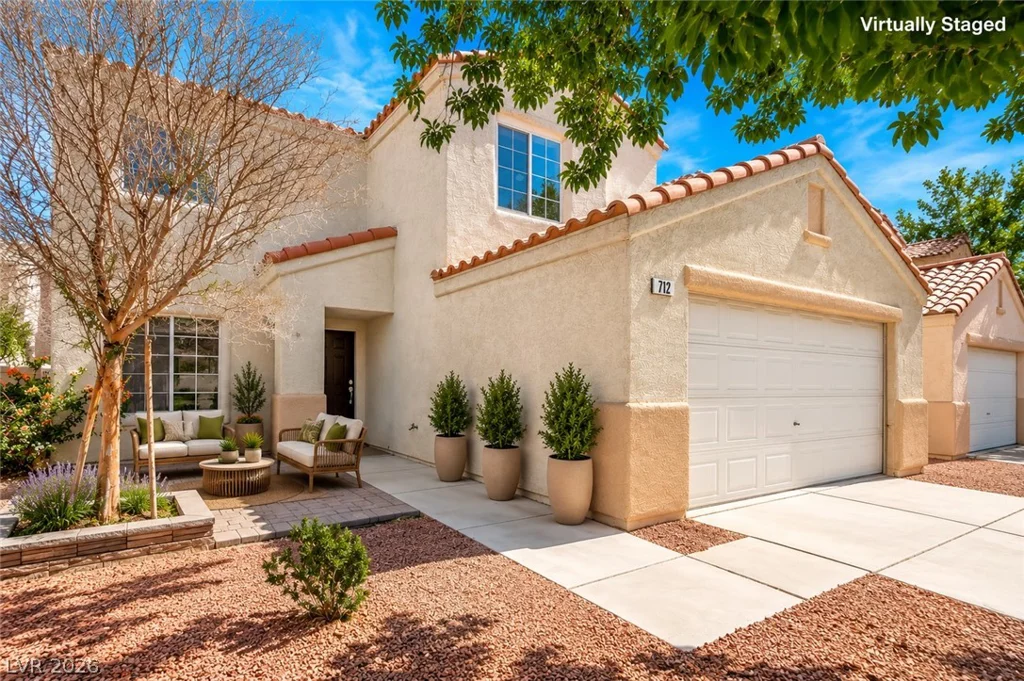 712 Salt Flats Circle, Henderson, NV 89011