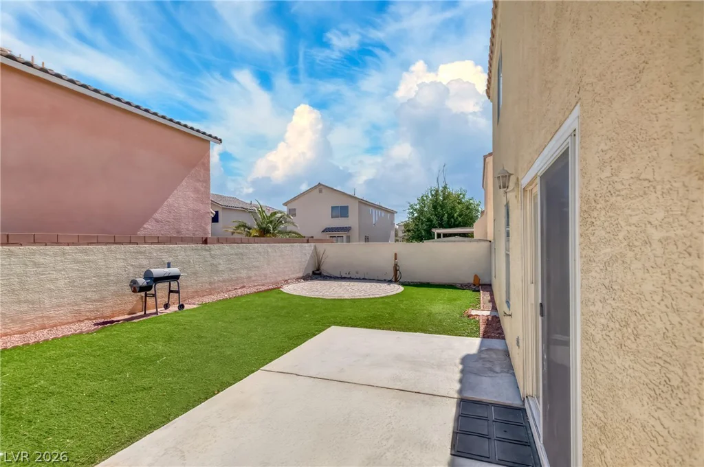 712 Salt Flats Circle, Henderson, NV 89011