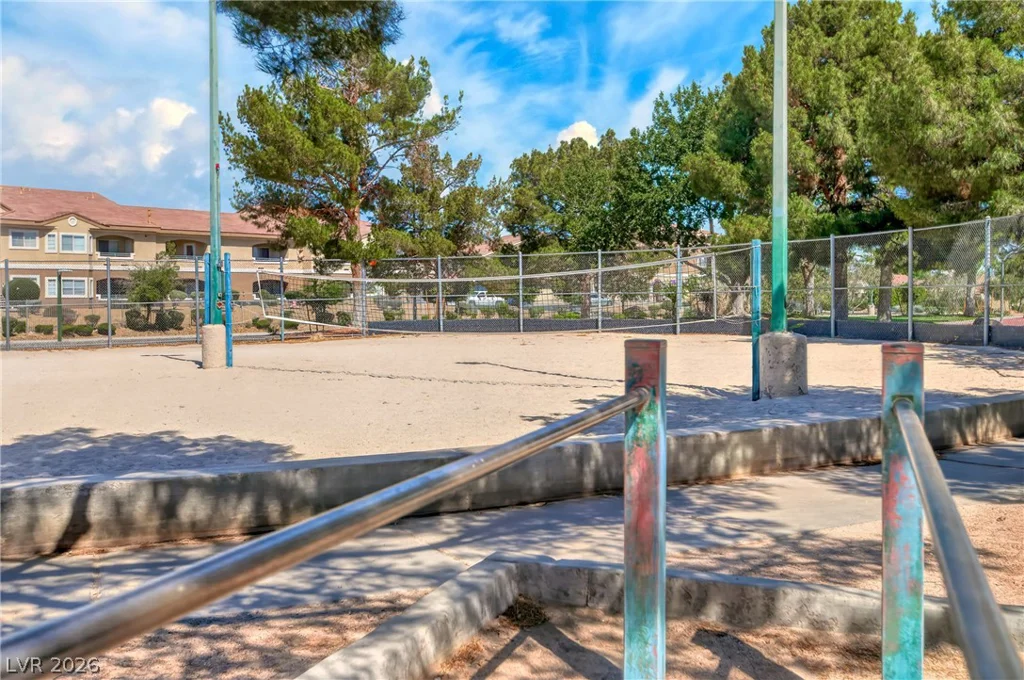 712 Salt Flats Circle, Henderson, NV 89011