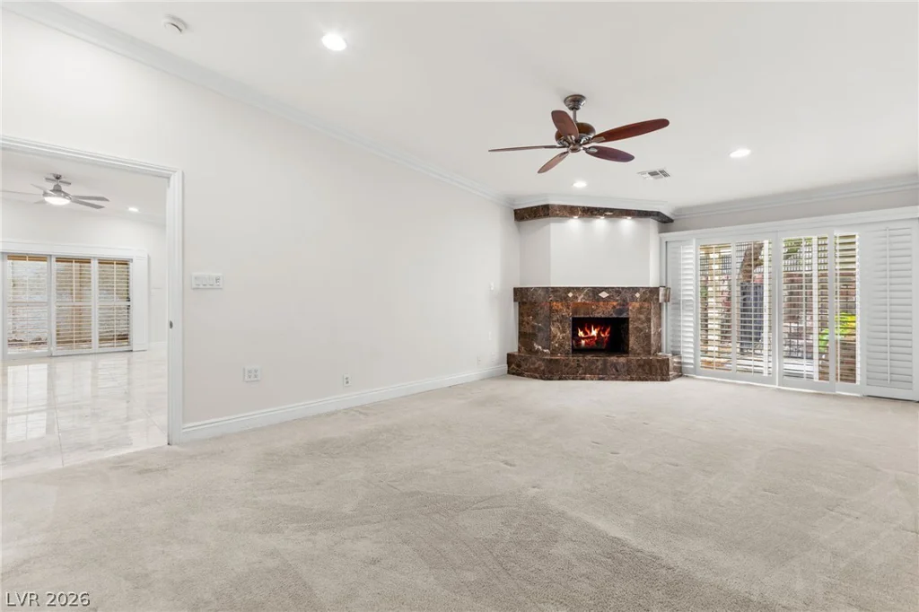 2400 Plaza Del Grande, Las Vegas, NV 89102