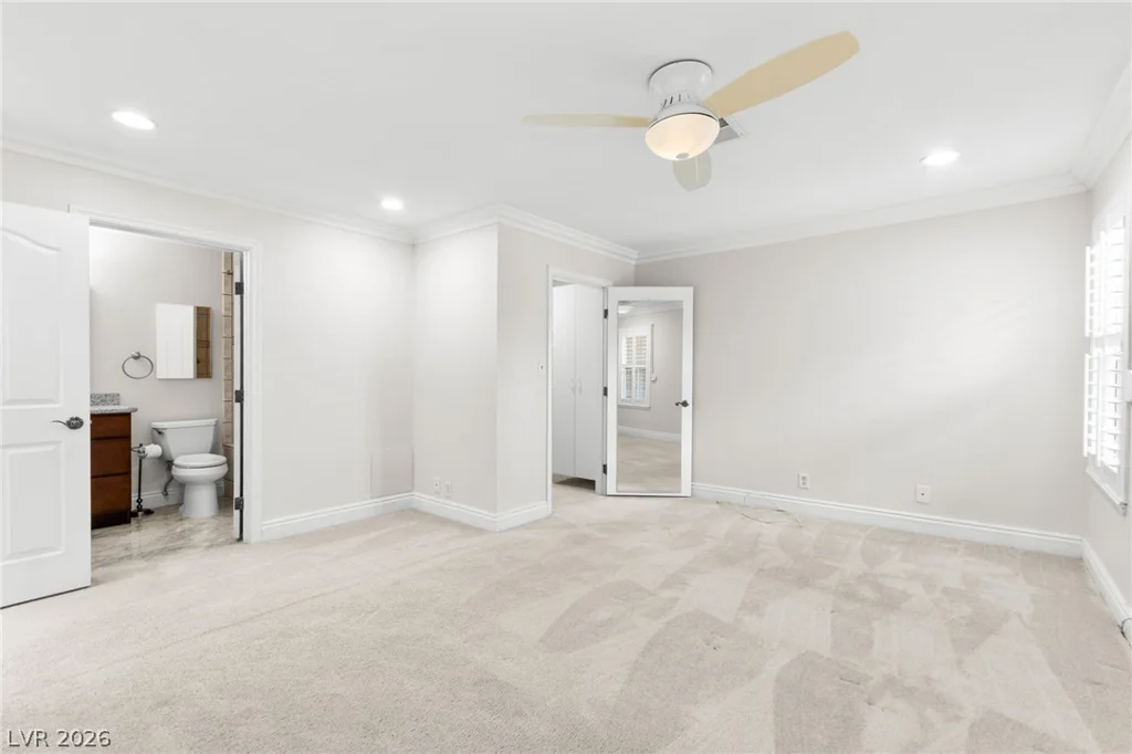 2400 Plaza Del Grande, Las Vegas, NV 89102