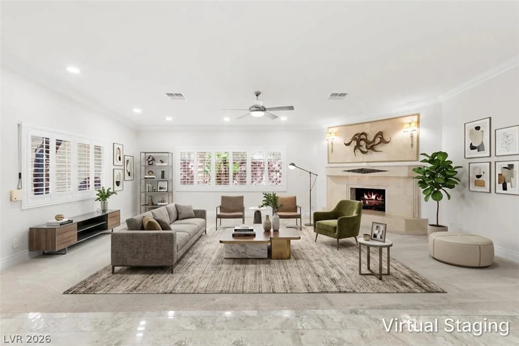 2400 Plaza Del Grande, Las Vegas, NV 89102