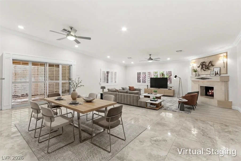 2400 Plaza Del Grande, Las Vegas, NV 89102