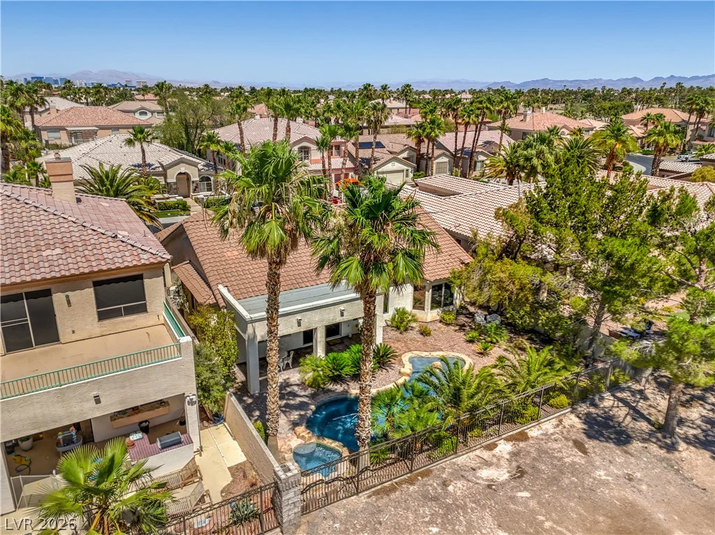 251 Cliff Valley, Las Vegas, NV 89148